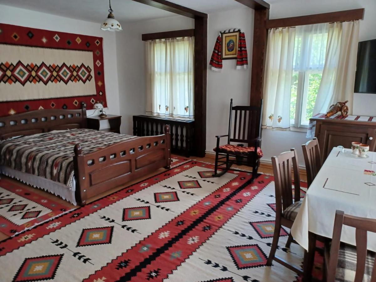 Pensiunea Agroturistica Casa Jucan Poieni Ngoại thất bức ảnh